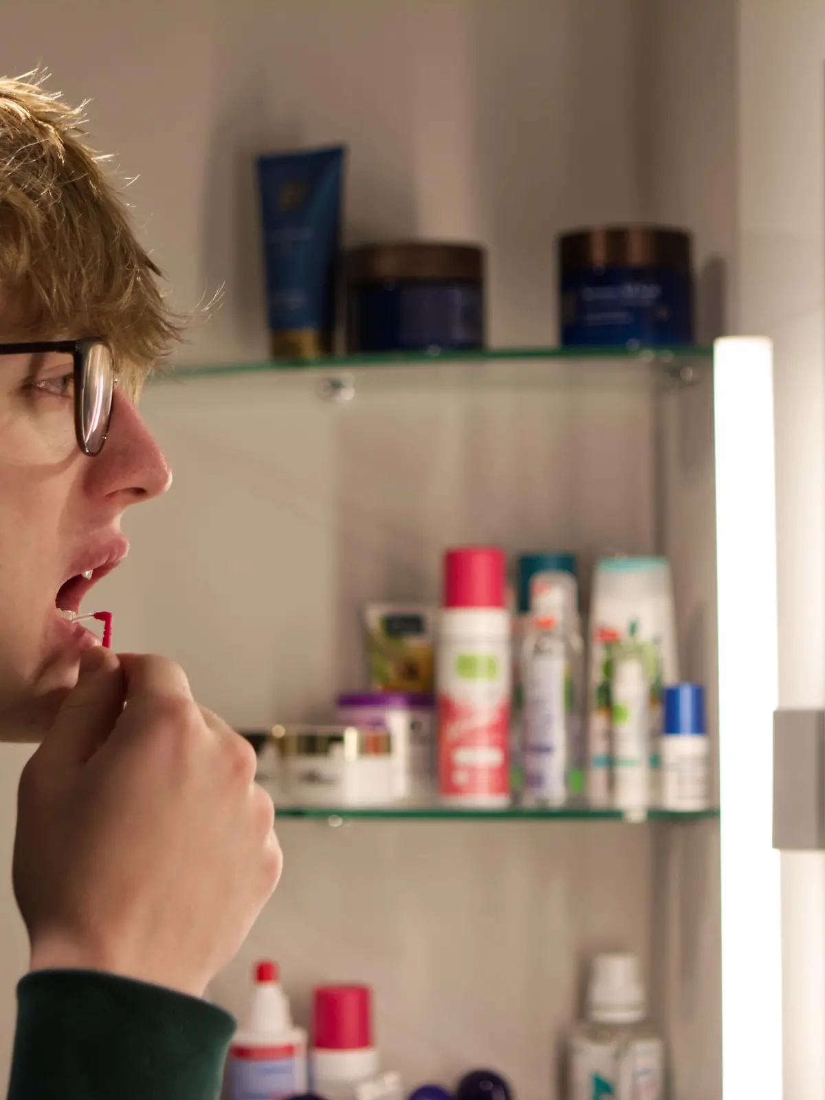 Interdentalbürsten reinigen da, wo die normal Zahnbürste nicht hinkommt