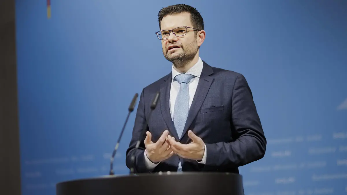  Marco Buschmann, Bundesminister der Justiz, gibt im BMJV ein Statement ab. Berlin, 09.12.2021 Berlin Germany *** Marco Buschmann, Federal Minister of Justice, makes a statement at the BMJV Berlin, 09 12 2021 Berlin Germany Copyright: xThomasxTrutschelx