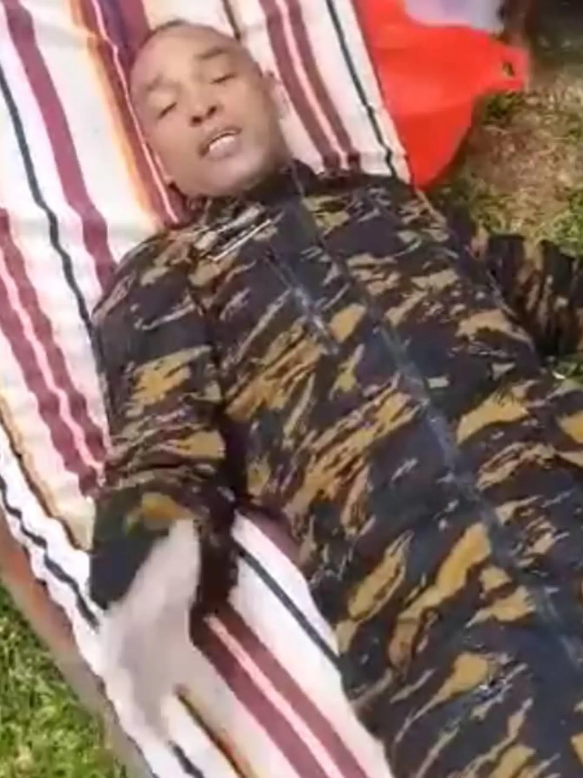 Serge Gelle meldet sich in einer Video-Botschaft, nachdem er einen Helikopter-Absturz überlebt hat.