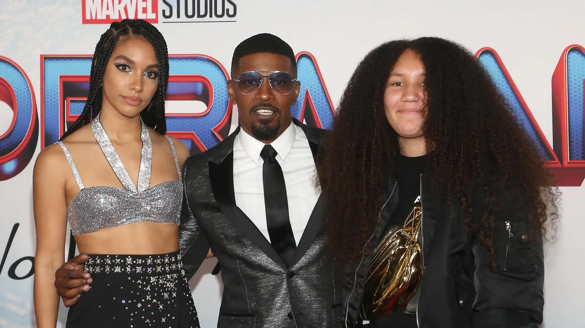 LOS ANGELES, CA - DECEMBER 13: Corinne Foxx, Jamie Foxx and Annalise Bishop at the LA Premiere Of Spider-Man: No Way Home on December 13, 2021 at the Regency Village Theater in Los Angeles, California. PUBLICATIONxNOTxINxUSA Copyright: xFayexSadoux