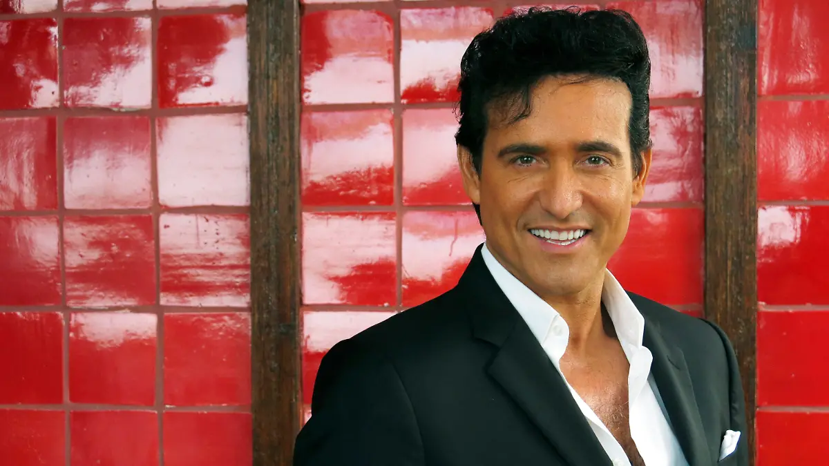 FILE - Spanish singer Carlos Marin poses for a portrait in Mexico City on Aug. 26, 2016. Marin, a Spanish singer and a member of the group II Divo, died Sunday, Dec. 19, 2021, following a hospitalization, according to an announcement by the remaining members of the vocal group. He was 53. (AP Photo/Berenice Bautista, File)
