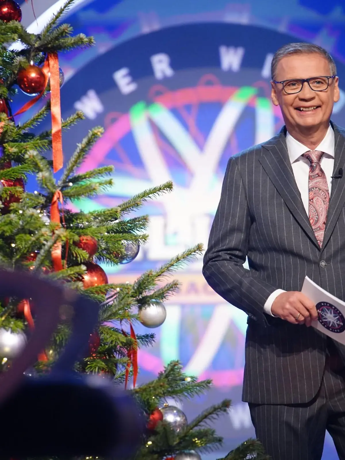Moderator Günther Jauch

Die Verwendung des sendungsbezogenen Materials ist nur mit dem Hinweis und Verlinkung auf RTL+ gestattet.
