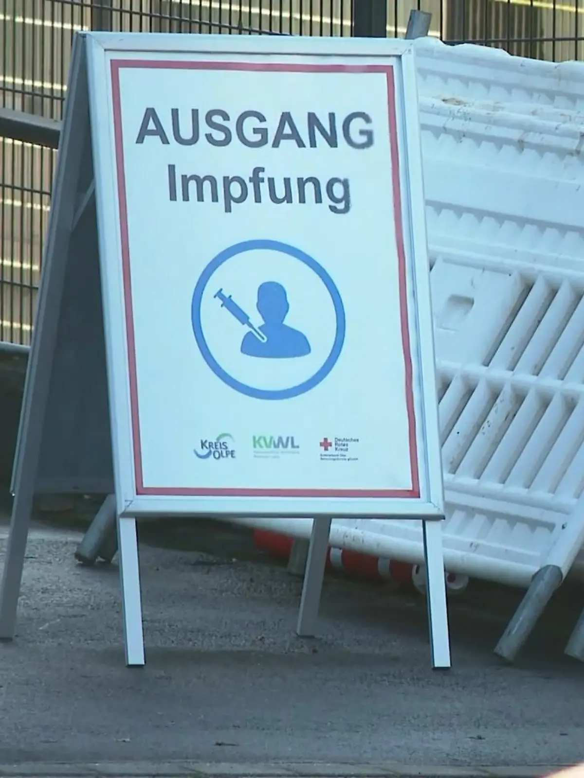 Bild zu: "Kinder mit Moderna geimpft"