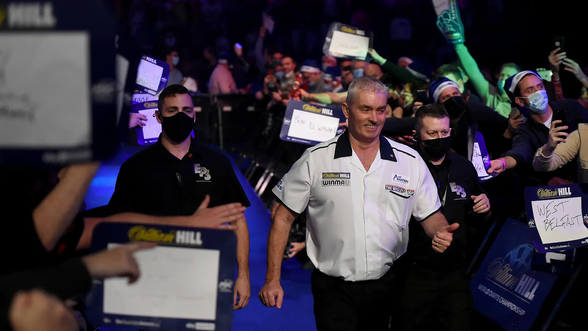 LONDON, ENGLAND - DECEMBER 19: Steve Beaton of England during Day Five of the 2021/22 PDC William Hill World Darts Championship at Alexandra Palace on December 19, 2021 in London, England. (Photo by Tom Dulat/Getty Images)