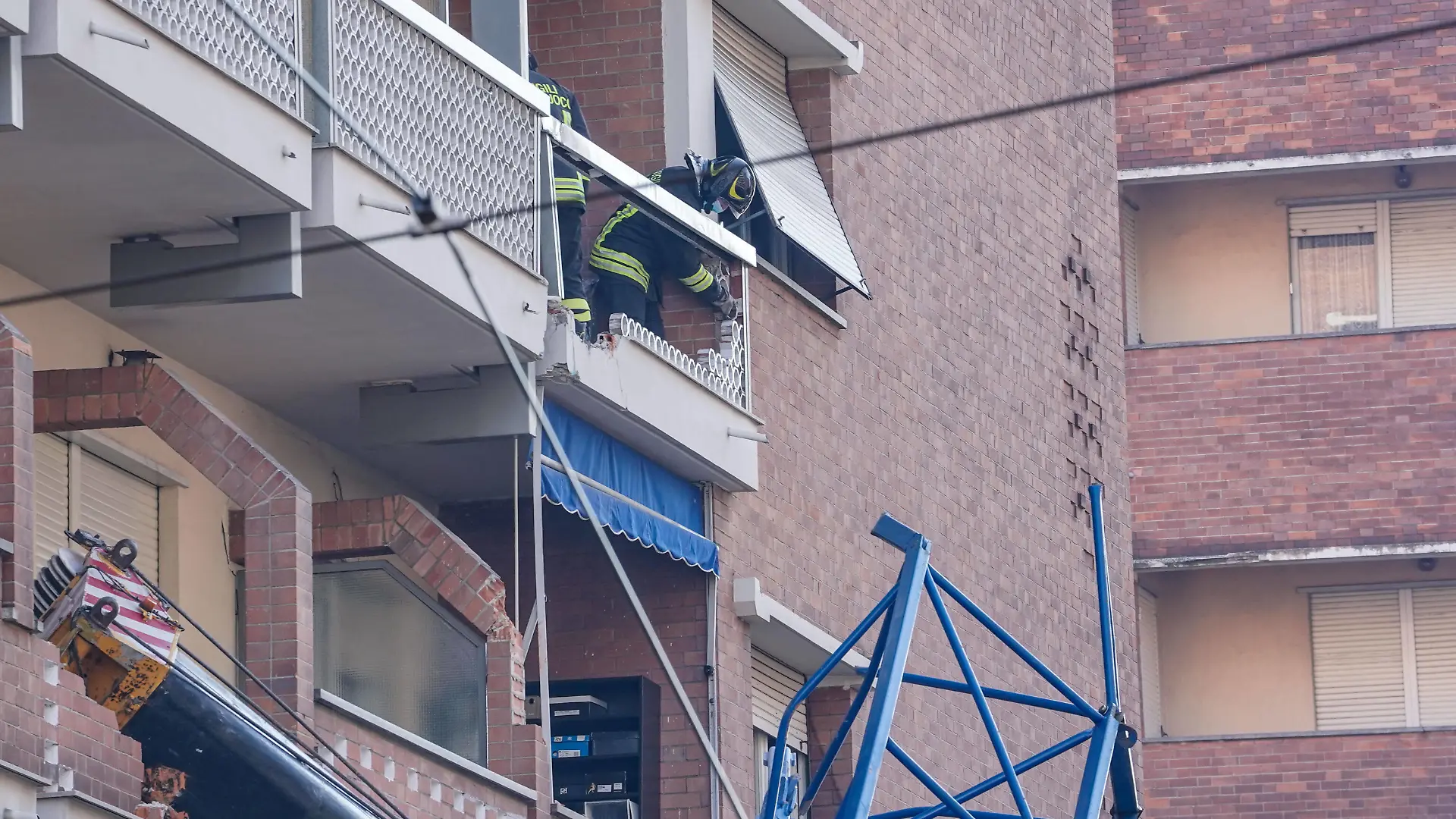 December 18, 2021, Turin, Italia: Rises to three the number of the workers died due to the collapse of a crane in Turin, 18 December 2021. ANSA/JESSICA PASQUALON Turin Italia - ZUMAa110 20211218_zaf_a110_003 Copyright: xJessicaxPasqualonx