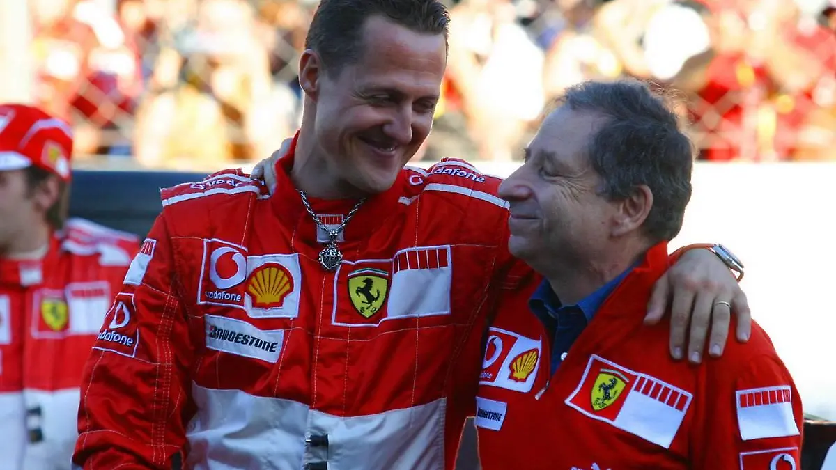 29.10.2006 Monza, Italy,Michael Schumacher (GER), Scuderia Ferrari and Jean Todt (FRA), Scuderia Ferrari, Teamchief, General Manager, Team Principal - Ferrari World Finals, Monza - www.xpb.cc, EMail: info@xpb.cc - copy of publication required for printed pictures. Every used picture is fee-liable. © Copyright: Photo4 / xpb.cc - LEGAL NOTICE: THIS PICTURE IS NOT FOR USE IN ITALY