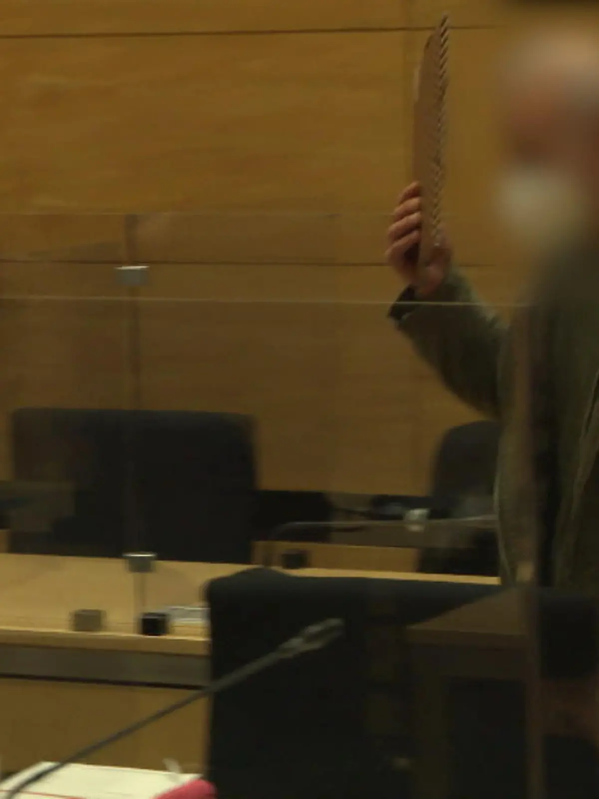 Bild zu: "Mutmaßlicher Todesschütze vor Gericht"