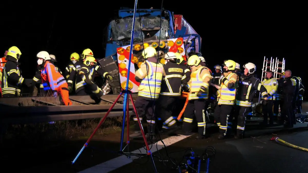 Schwerer Unfall auf der A24