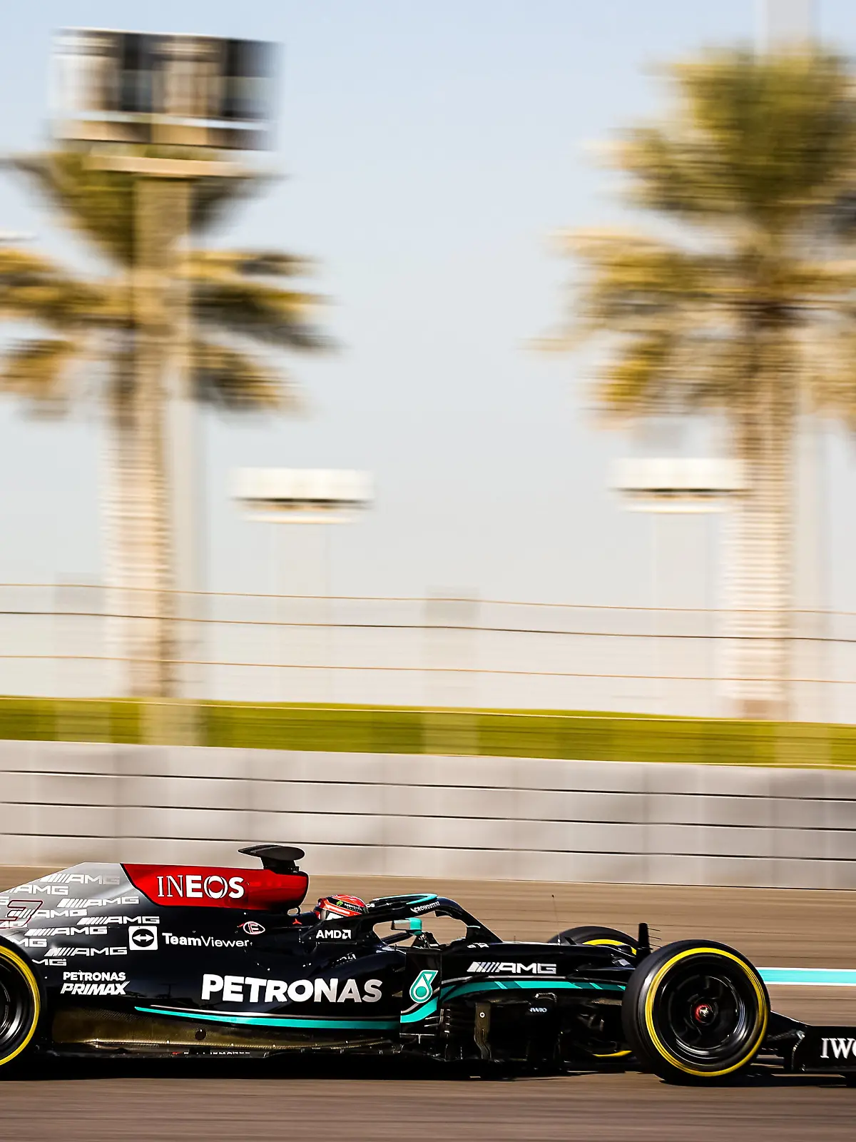 63 RUSSELL George (gbr), Mercedes AMG F1 GP, action during the 2021 post-season tests from December 14 to 15, 2021 on the Yas Marina Circuit, in Yas Island, Abu Dhabi - Photo Antonin Vincent / DPPI