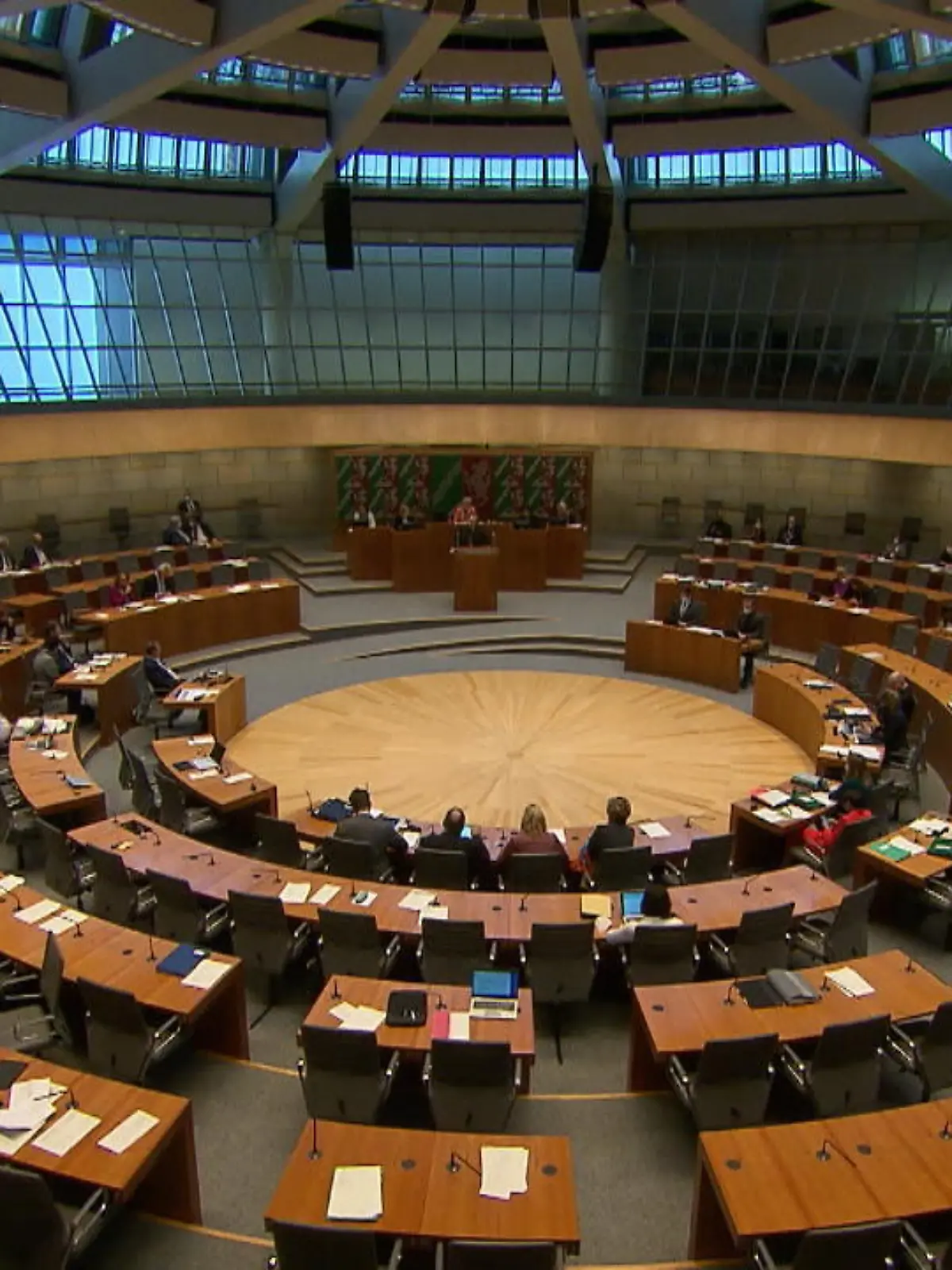 Bild zu: "Auffrischungsimpfung Thema im Landtag"
