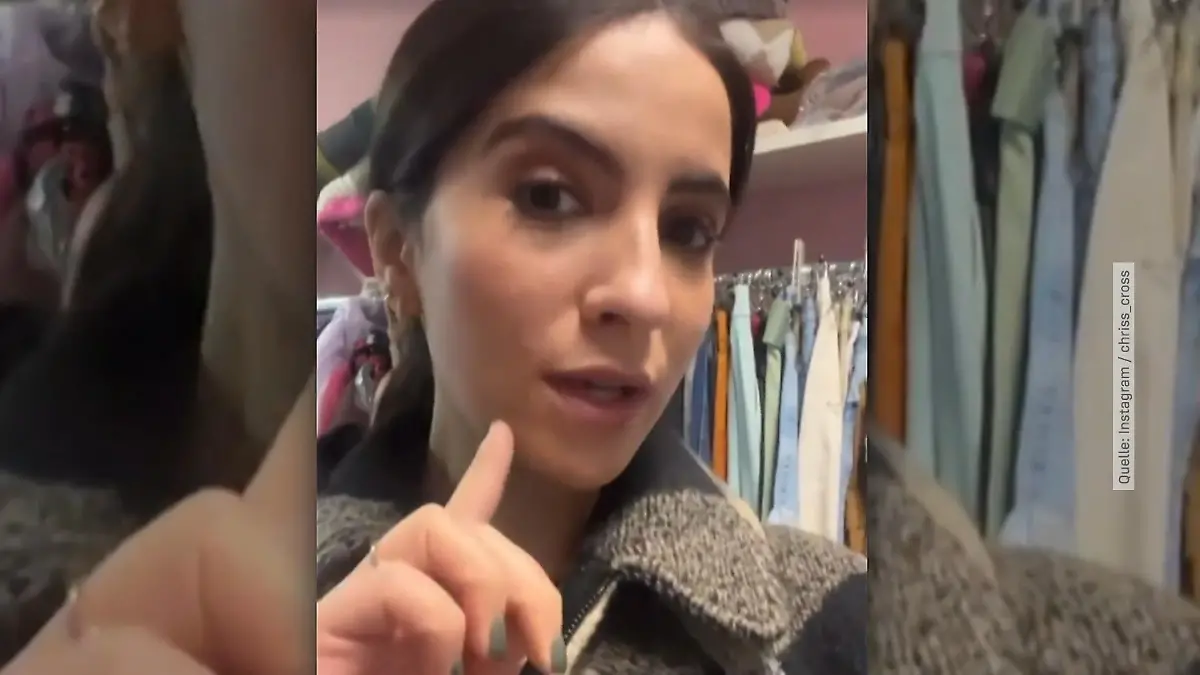 Ihre geliebte Papp-Pahde ist überall mit dabei Chryssanthi Kavazi vermisst ihre BFF