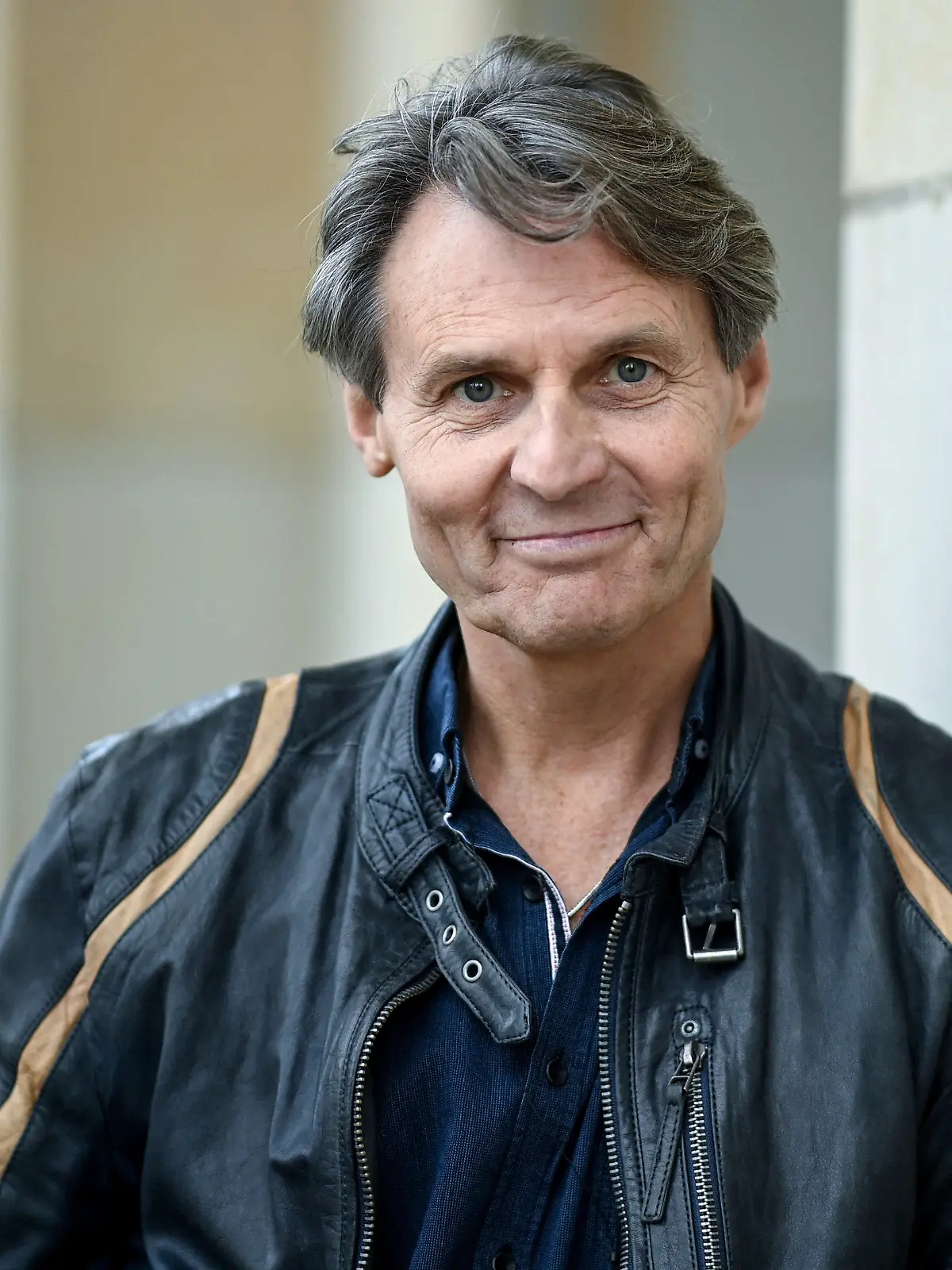 10.09.2020, Berlin: Der Schauspieler Wolfgang Bahro bei einem Fotoshooting. Bahro, bekannt als Jo Gerner aus der RTL-Serie «Gute Zeiten, schlechte Zeiten» (GZSZ), feiert am 18.09.2020 seinen 60. Geburtstag. (zu dpa "Der Mann mit den zwei Gehirnen: Wolfgang «Jo Gerner» Bahro wird 60") Foto: Britta Pedersen/dpa-Zentralbild/ZB +++ dpa-Bildfunk +++