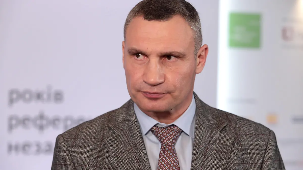 KYIV, UKRAINE - DECEMBER 1, 2021 - Kyiv city head Vitali Klitschko attends the Kyiv Security Forum 2021, Kyiv, capital of Ukraine. This year s event is dedicated to Ukraine s 30th independence anniversary and the 1991 Ukrainian independence referendum. Kyiv Security Forum 2021 Copyright: xHennadiixMinchenkox
