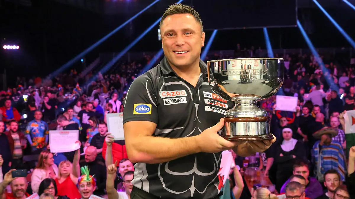  Darts Finals Night Grand Slam of Darts 2021 Gerwyn Price wins the 2021 Grand Slam of Darts during the Grand Slam of Darts 2021 finals night at Aldersley Leisure Village, Wolverhampton, United Kingdom on 21 November 2021. Editorial use only PUBLICATIONxNOTxINxUK , Copyright: xShanexHealeyx PSI-14033-0054