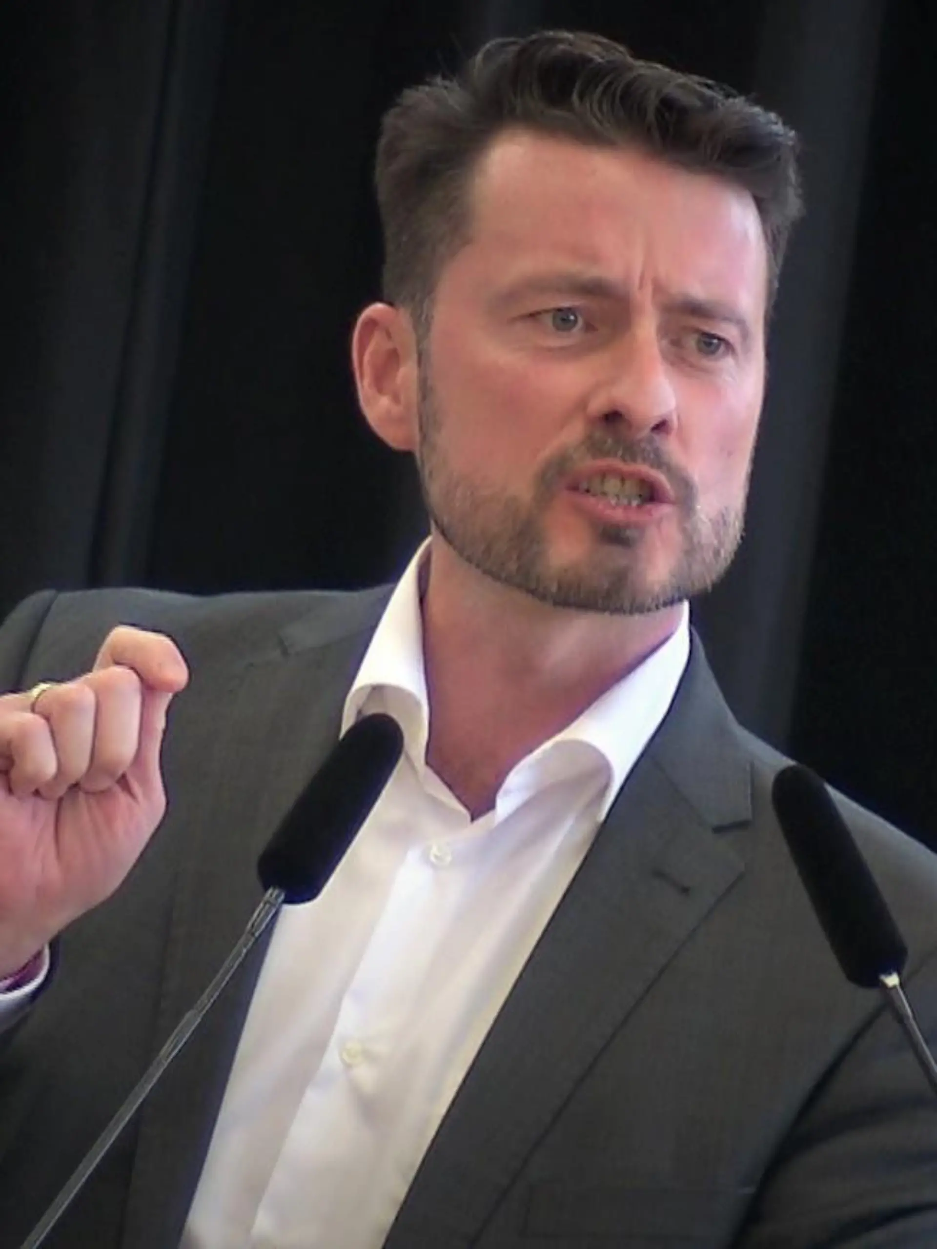 Anhänger des formal aufgelösten "Flügels": Dem neuen Co-Chef der Hessen-AfD Andreas Lichert aus Bad Nauheim werden Sympathien zur als rechtsextrem eingestuften Identitären Bewegung nachgesagt.