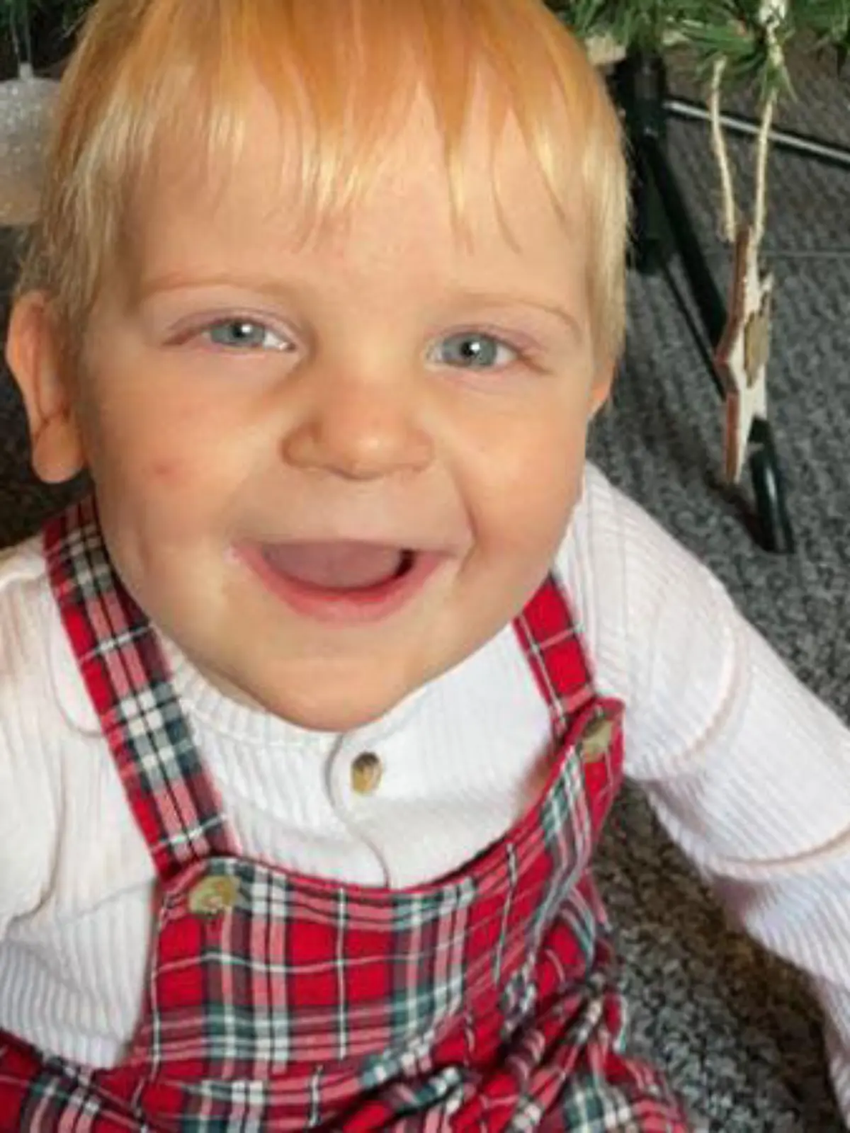 "Myles ist voller Entschlossenheit und hat immer ein Lächeln im Gesicht", beschreibt seine Mutter ihren kleinen Jungen.