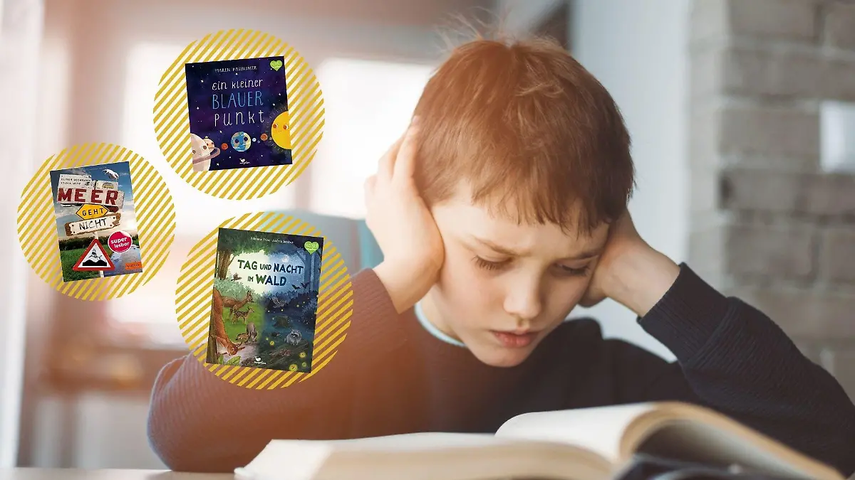 Junge liest ein Buch