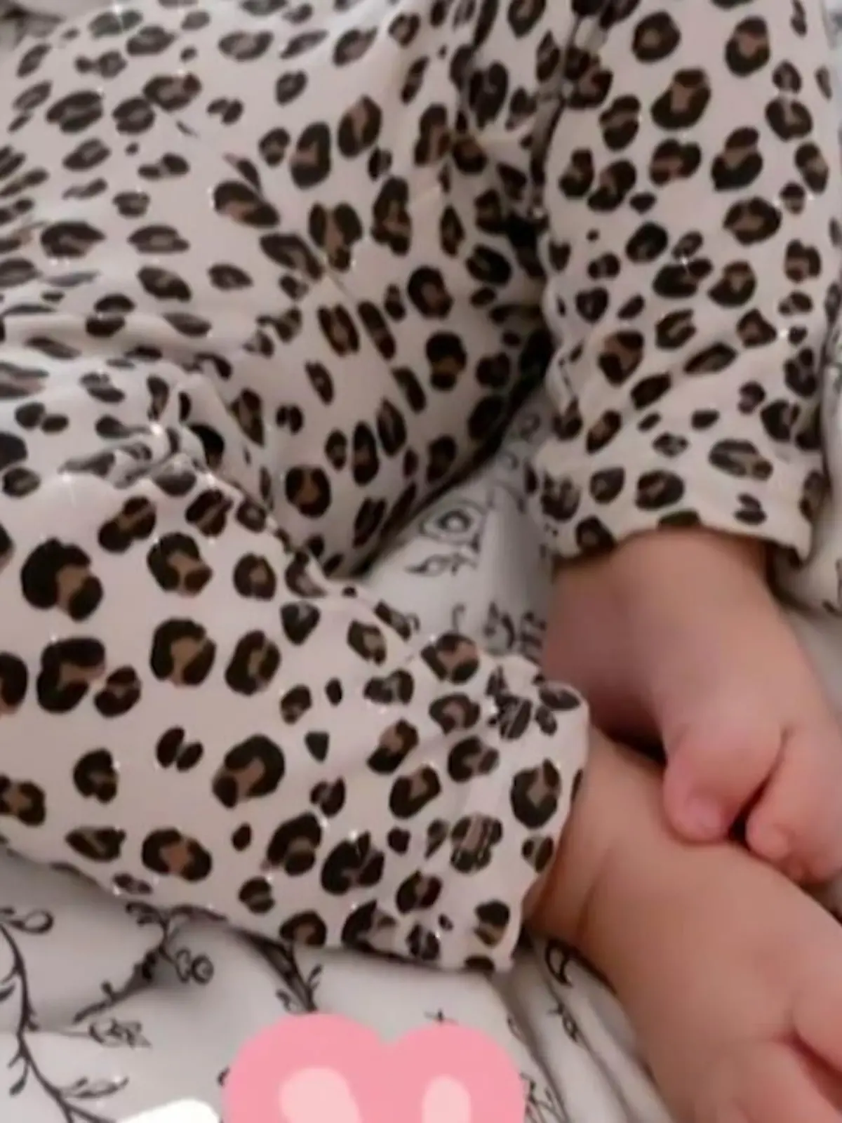 Bild zu: "Baby Mavie wird 5 Monate alt"