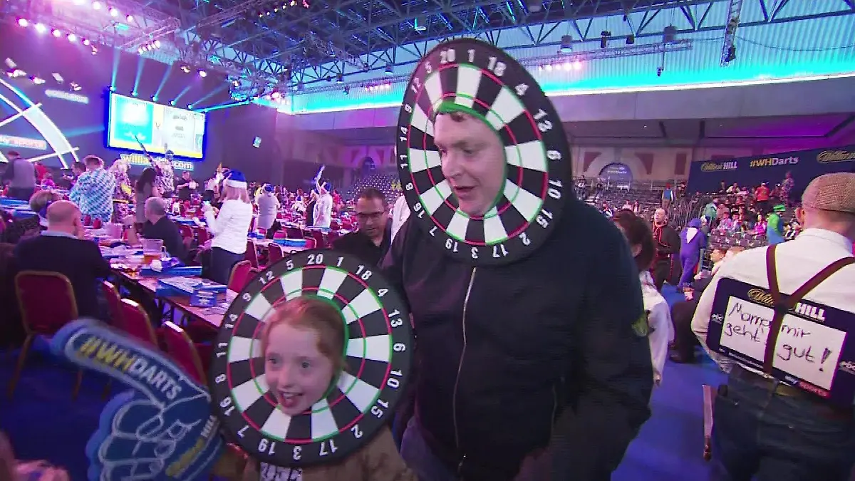 Tausende Darts-Verrückte feiern ab 15. Dezember im Londoner Alexandra Palace - Spitzname "Ally Pally" die Darts-WM.