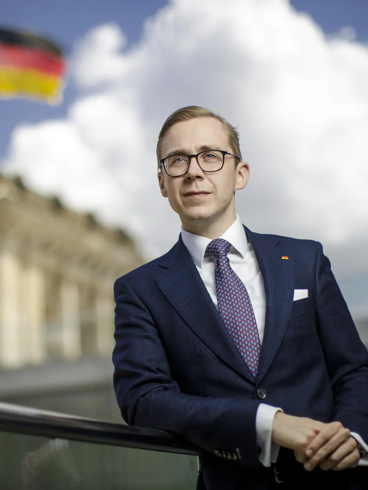  Philipp Amthor, Mitglied des Deutschen Bundestages, CDU, posiert fuer ein Foto. Berlin, 28.05.2020. Berlin Deutschland *** Philipp Amthor, Member of the German Bundestag, CDU, poses for a photo Berlin, 28 05 2020 Berlin Germany Copyright: xJaninexSchmitz/photothek.netx