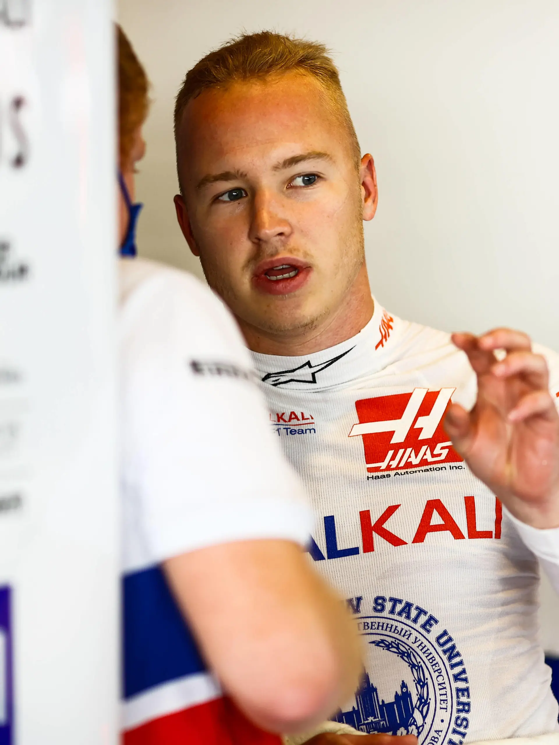  Formula 1 2021: Abu Dhabi GP YAS MARINA CIRCUIT, UNITED ARAB EMIRATES - DECEMBER 10: Nikita Mazepin, Haas F1 during the Abu Dhabi GP at Yas Marina Circuit on Friday December 10, 2021 in Abu Dhabi, United Arab Emirates. Photo by Andy Hone / LAT Images Images PUBLICATIONxINxGERxSUIxAUTxHUNxONLY GP2122_113656_ONZ0470