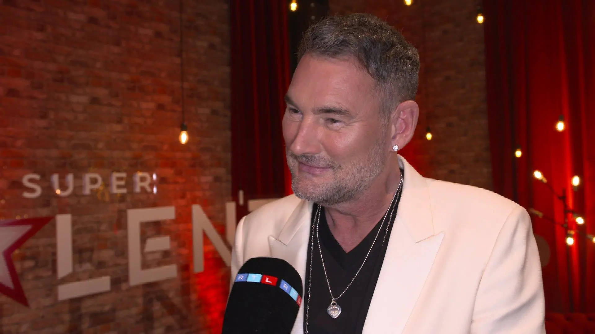 So reagiert Designer Michael Michalsky auf Elenas Sieg Fazit nach dem Supertalent-Finale