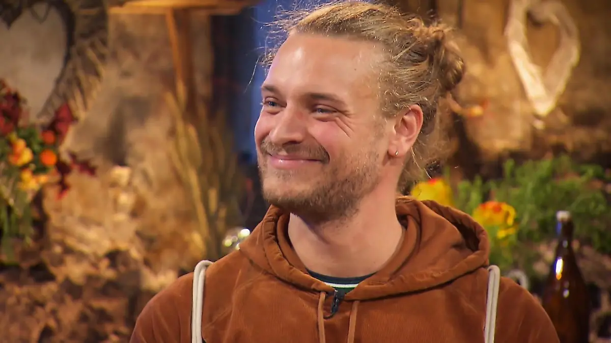Björn: "Ich habe inzwischen jemanden kennengelernt" Neue Liebe für den begehrten Bauern