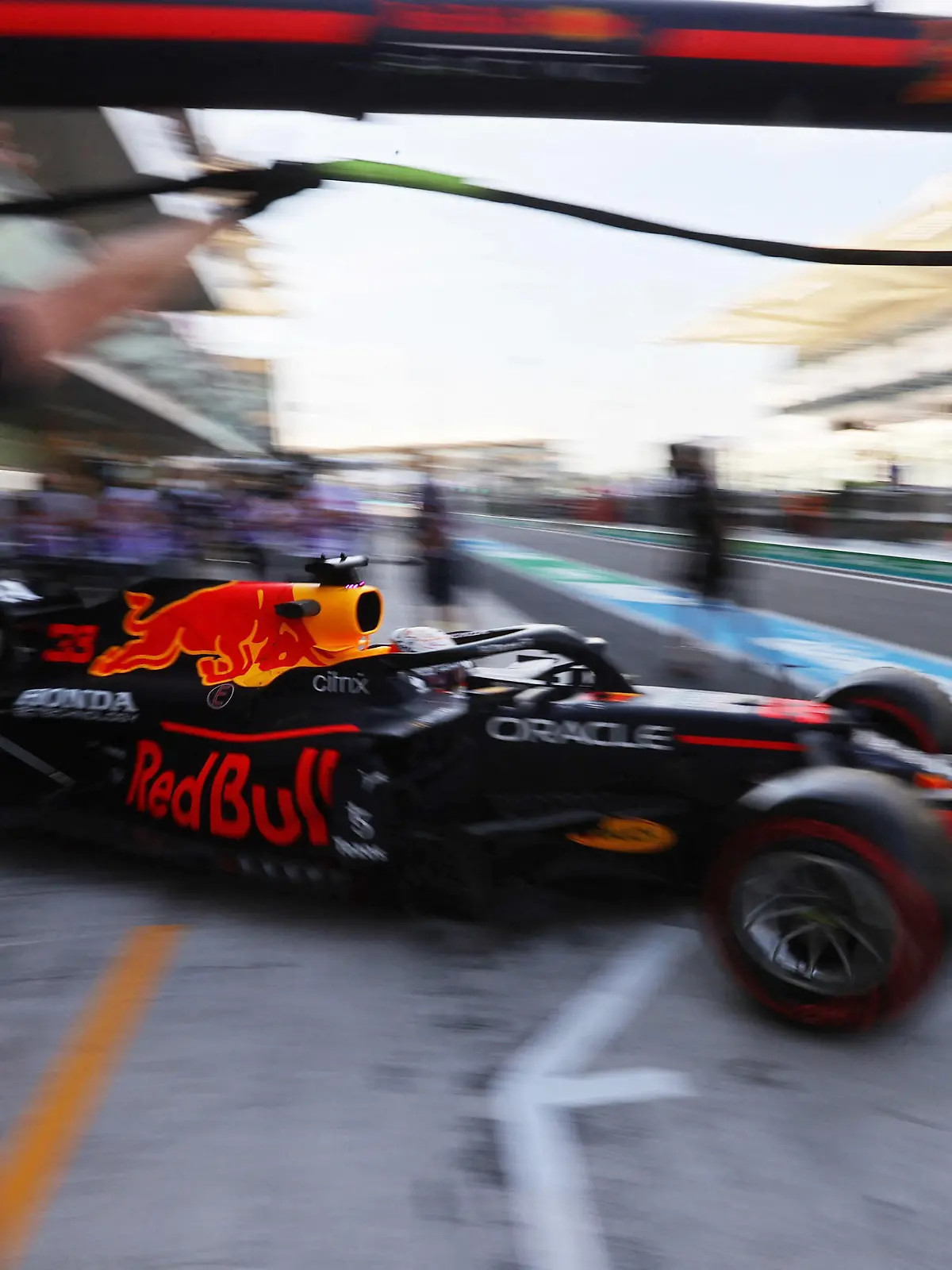Formula One F1 - Abu Dhabi Grand Prix - Yas Marina Circuit, Abu Dhabi, United Arab Emirates - December 10, 2021 Red Bull's Max Verstappen during practice REUTERS/Hamad I Mohammed