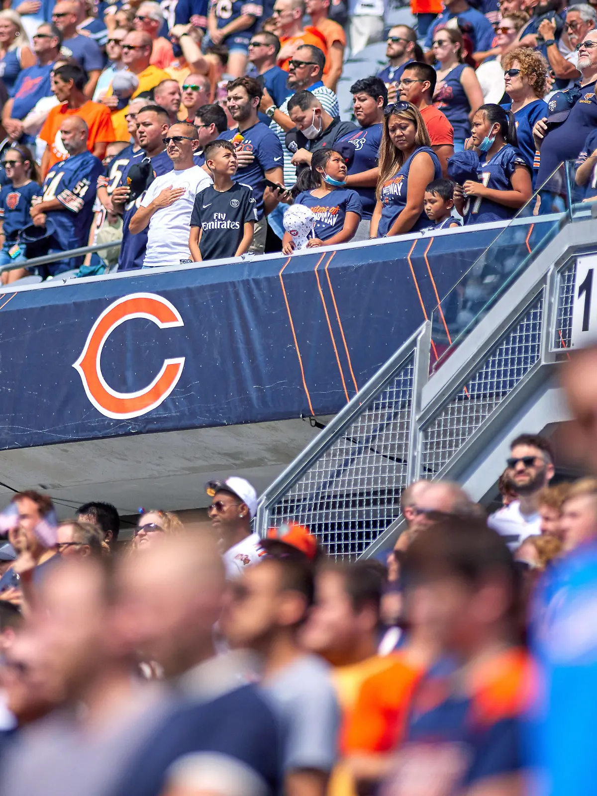 CHICAGO, IL - AUGUST 21: A detail view of a Chicago Bears logo is seen on a banner during a preseason game between the Chicago Bears and the Buffalo Bills on August 21, 2021 at Soldier Field in Chicago, IL. Photo by Robin Alam/Icon Sportswire NFL, American Football Herren, USA AUG 21 Preseason - Bills at Bears Icon164210821791 
