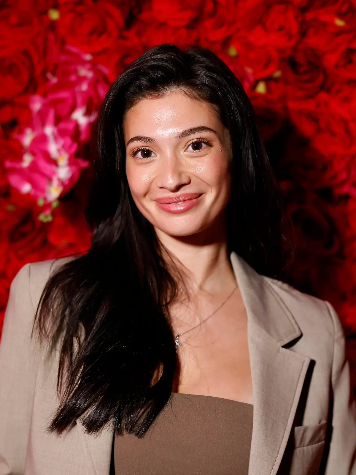 Social Media-Star Paola Maria bei der großen Feier zum TK Maxx Onlineshop Opening im Supercandy Pop Up Museum. Köln, 10.05.2023