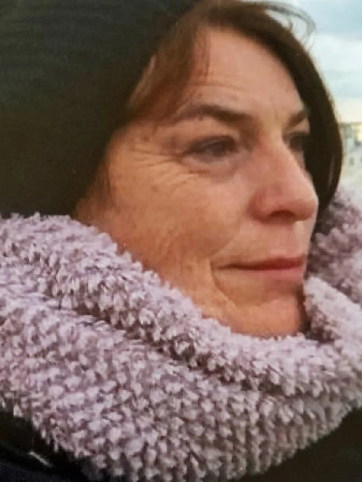 Birgit Wilde-Salim ist an Lungenkrebs erkrankt. Sie wirft ihrem Arzt vor: Er hat mir einen überlebenswichtigen Befund nicht mitgeteilt.