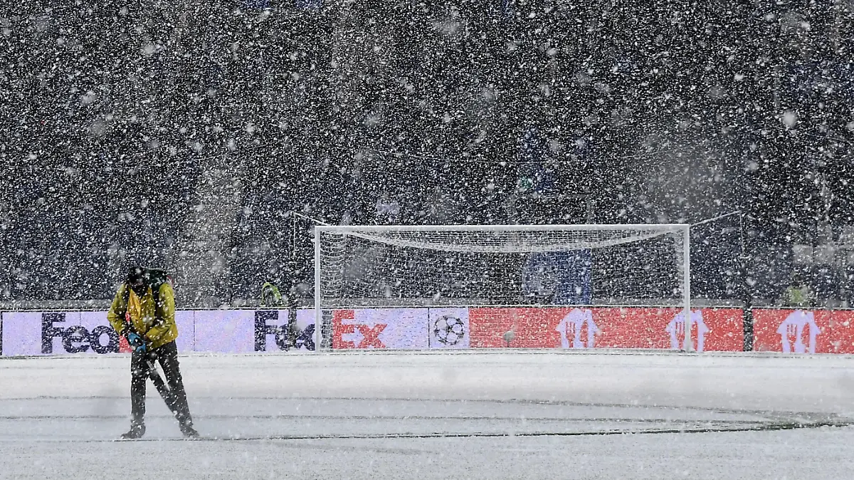 Db Bergamo 08/12/2021 - Champions League / Atalanta-Villareal / foto Daniele Buffa/Image nella foto: neve PUBLICATIONxNOTxINxITA