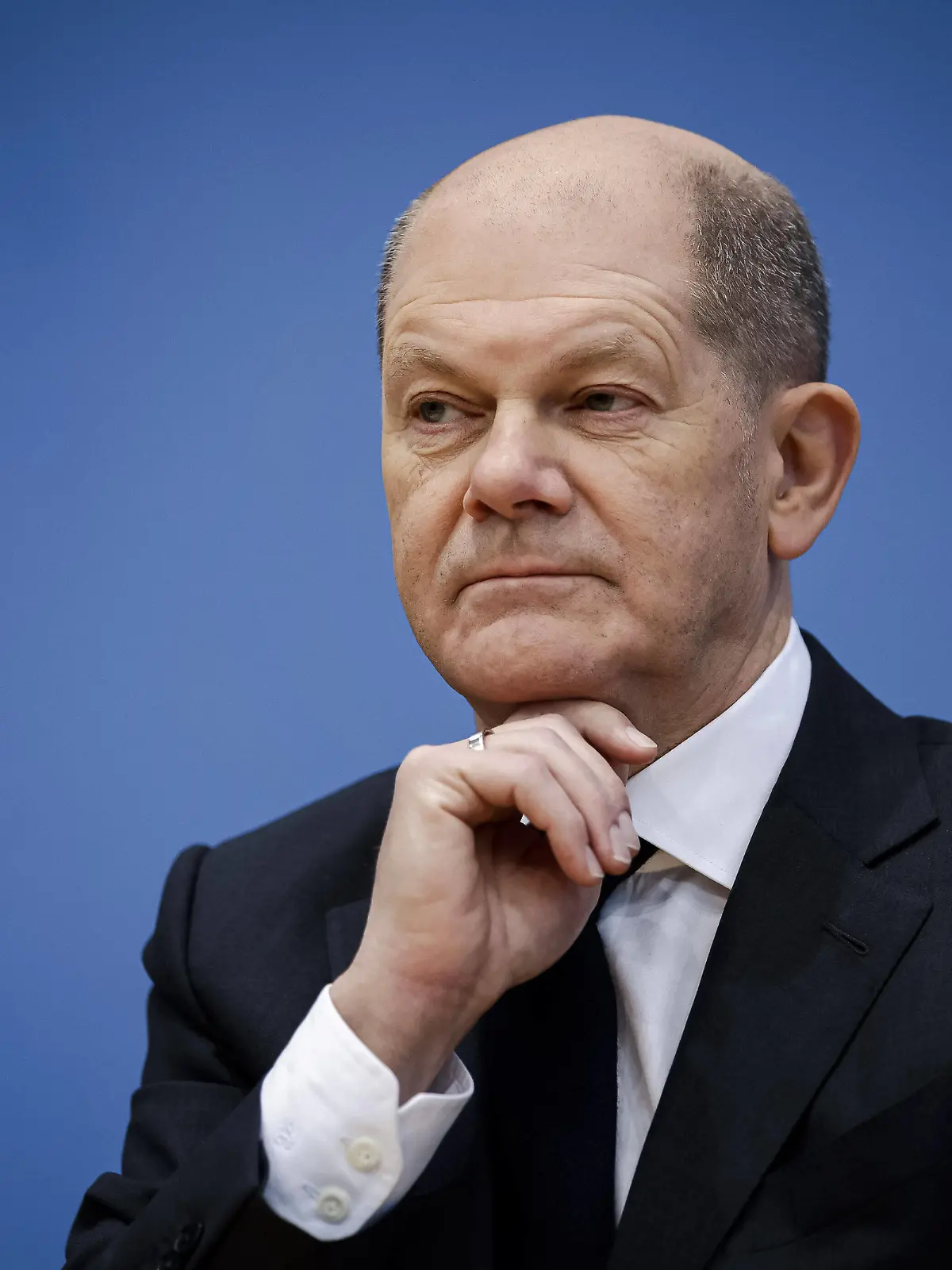  Olaf Scholz, designierter Bundeskanzler, aufgenommen in der Bundespressekonferenz. Berlin, 07.12.2021 Berlin Deutschland *** Olaf Scholz, Chancellor-designate, recorded at the Federal Press Conference Berlin, 07 12 2021 Berlin Germany Copyright: xJaninexSchmitz/photothek.dex