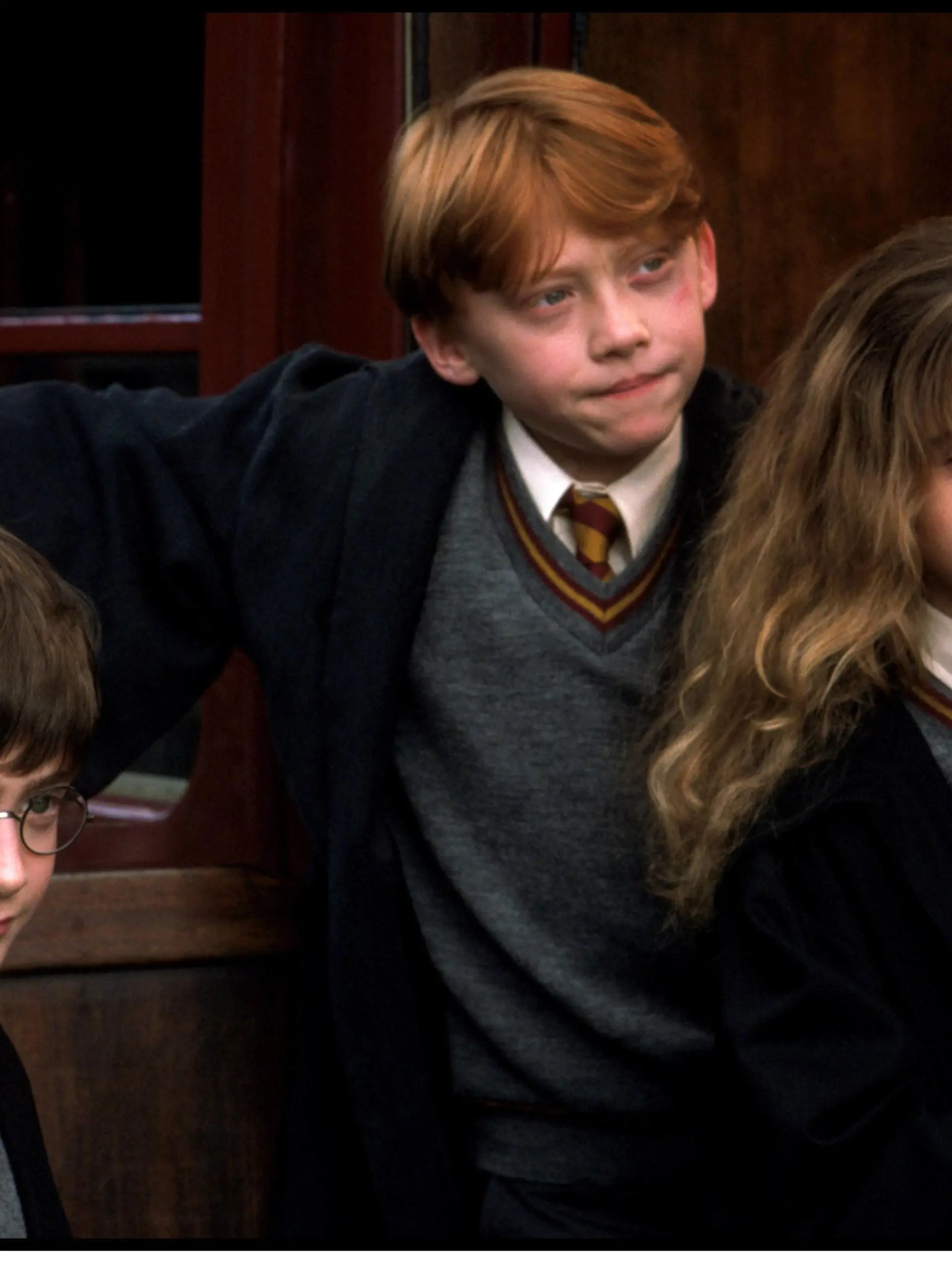  Warner Bros / DR HARRY POTTER A L ECOLE DES SORCIERS HARRY POTTER AND THE PHILOSOPHER S STONE / HARRY POTTER AND THE SORCERER S STONE de Chris Colombus 2001 USA avec Daniel Radcliffe, Rupert Grint et Emma Watson d aprs le roman de J.K Rowling PUBLICATIONxINxGERxSUIxAUTxONLY HARRY POTTER A L ECOLE DES SORCIERS 2001 05 NUR REDAKTIONELLE NUTZUNG & REDAKTIONELLE BUCHCOVER NUR IM KONTEXT DER FILMBERICHTERSTATTUNG
