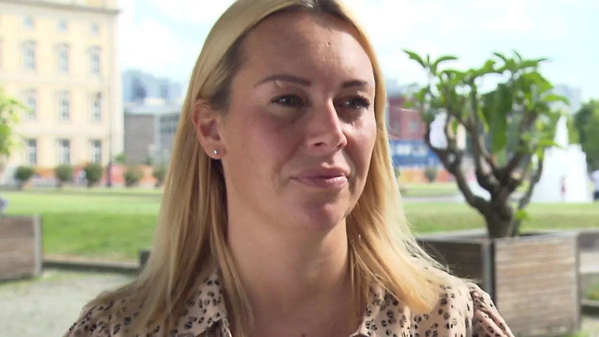 Influencerin Julia