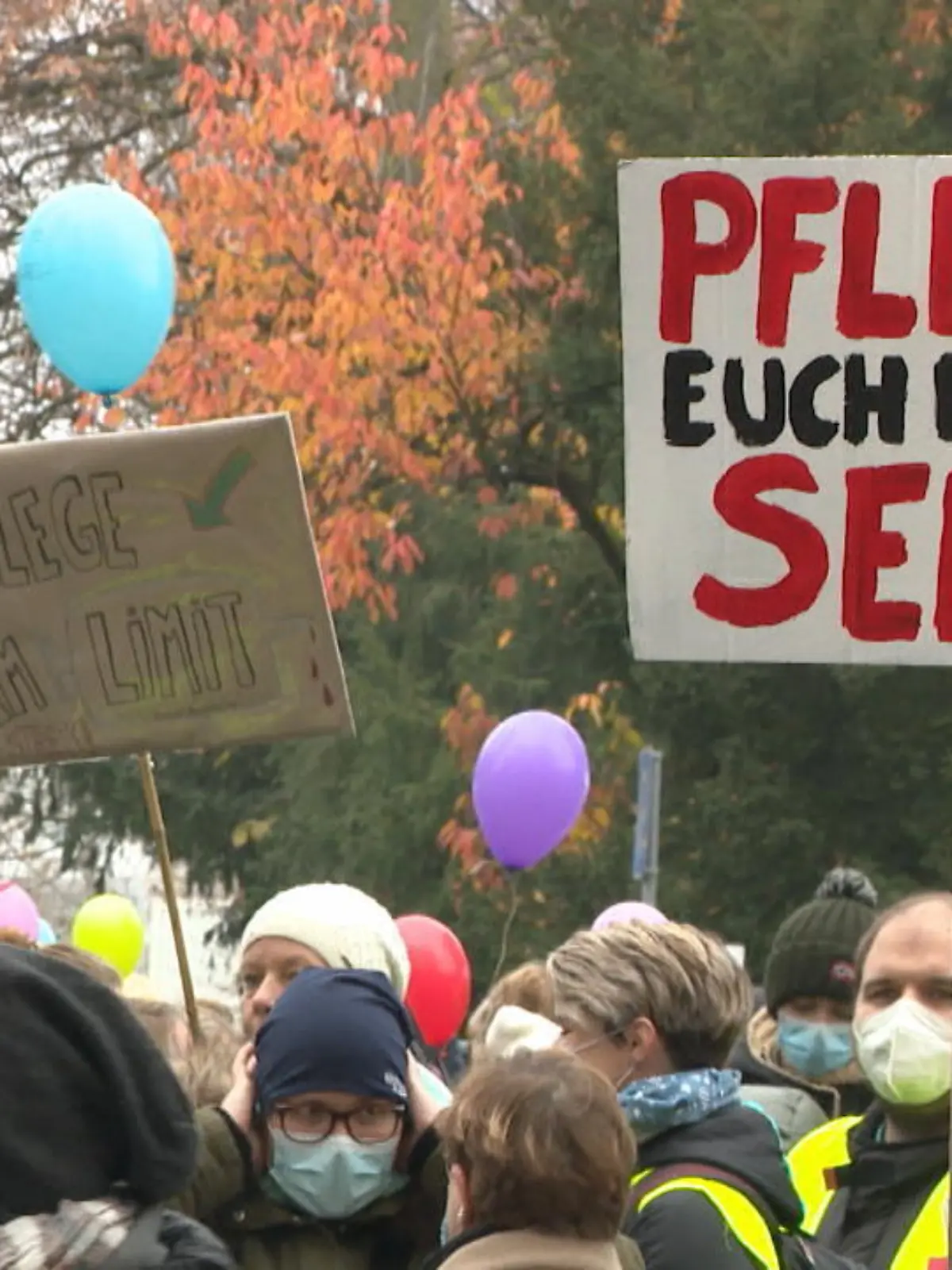 Bild zu: "NRW will neues Versammlungsgesetz"