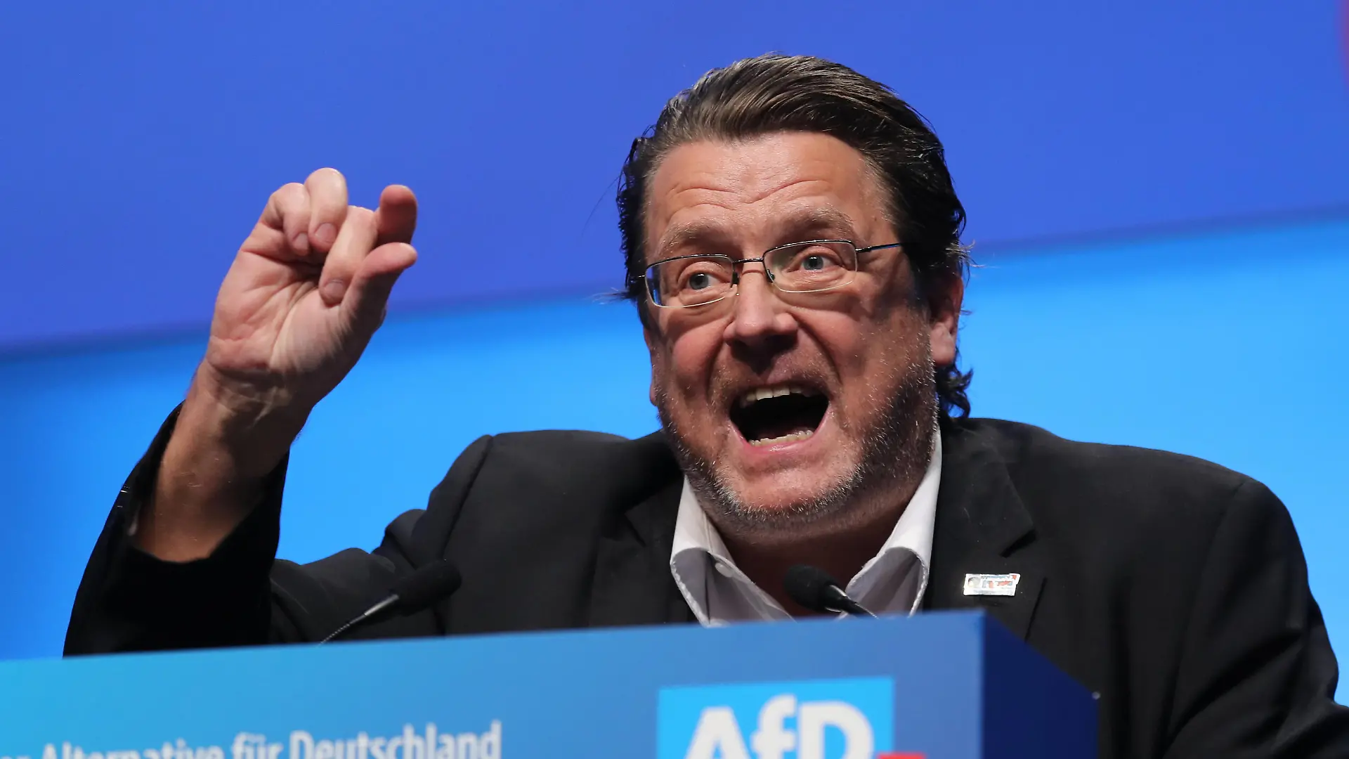  10. AFD Bundesparteitag in Braunschweig Wahl des Bundesvorstandes der AFD Stephan Brandner AFD, Braunschweig Deutschland Volkswagenhalle Braunschweig *** 10 AFD Federal Party Congress in Braunschweig Election of the Federal Board of AFD Stephan Brandner AFD, Braunschweig Germany Volkswagenhalle Braunschweig