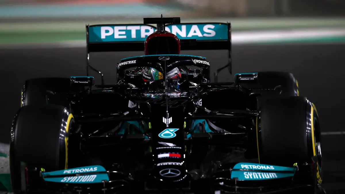 Formula 1 2021: Saudi Arabia GP JEDDAH STREET CIRCUIT, SAUDI ARABIA - DECEMBER 03: Sir Lewis Hamilton, Mercedes W12 during the Saudi Arabia GP at Jeddah Street Circuit on Friday December 03, 2021 in Jeddah, Saudi Arabia. Photo by Charles Coates / LAT Images Images PUBLICATIONxINxGERxSUIxAUTxHUNxONLY GP2121_180510_09I9003 