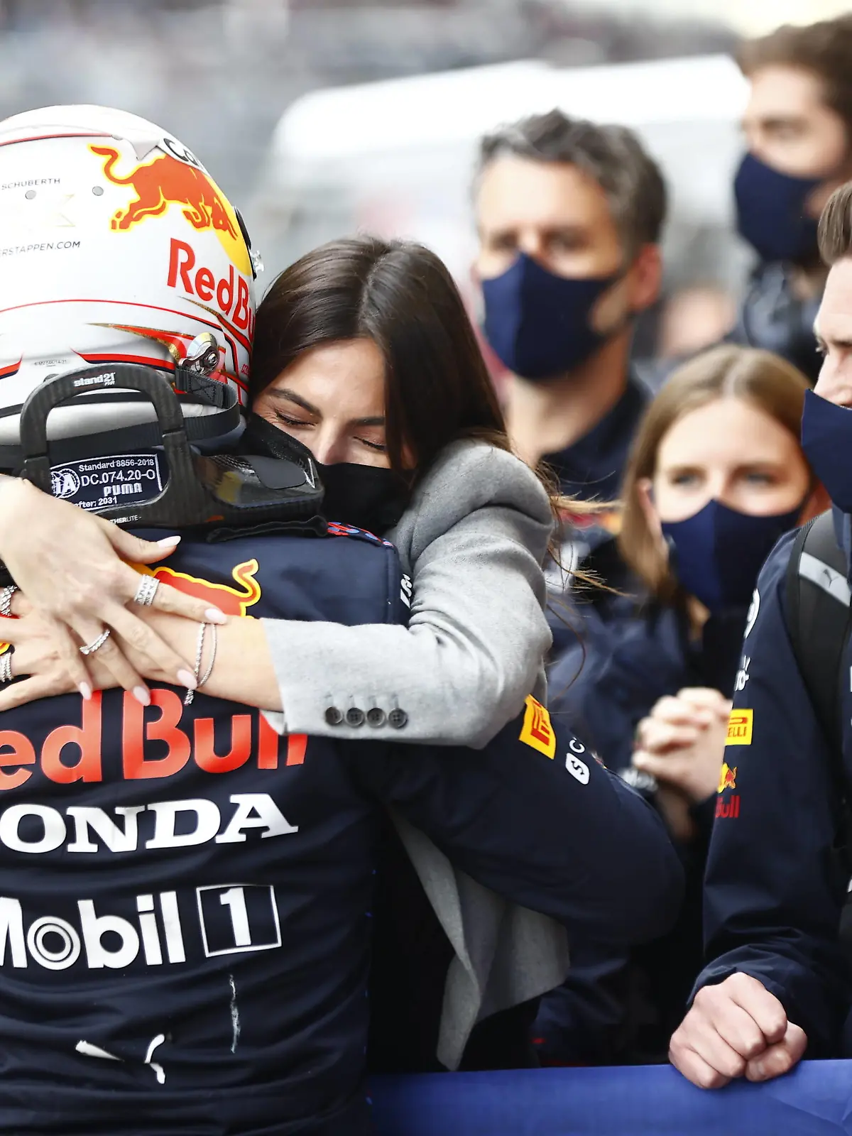 F1 Grand Prix of Russia 33 Max Verstappen NED, Red Bull Racing with his girlfriend Kelly Piquet, F1 Grand Prix of Russia at Sochi Autodrom on September 26, 2021 in Sochi, Russia. Photo by Andy Hone/LAT/Motorsport Images/FIA Pool via HOCH ZWEI Sochi Russia Poolfoto HOCH ZWEI/Pool/Motorsport Images ,EDITORIAL USE ONLY