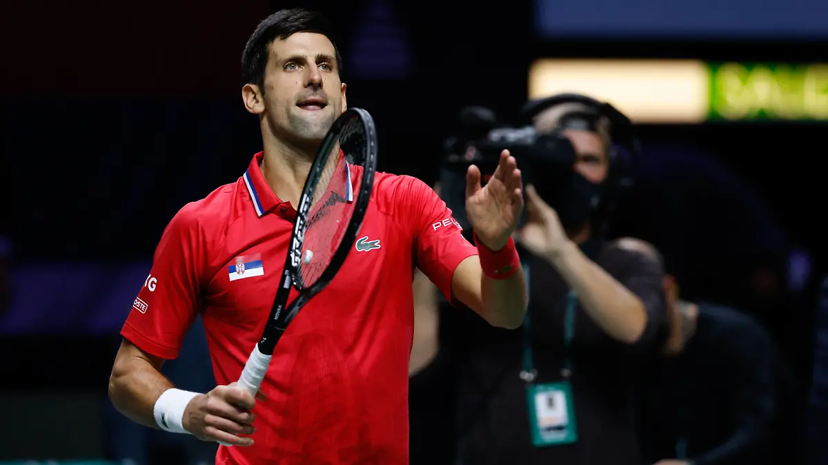  December 1, 2021, MADRID, MADRID, SPAIN: Novak Djokovic of Serbia celebrates the victory during the Davis Cup Finals 2021, Quarter Final, tennis match played between Serbia and Kazakhstan at Madrid Arena pabilion on December 01, 2021, in Madrid, Spain. MADRID SPAIN - ZUMAa181 20211201_zaa_a181_090 Copyright: xOscarxJ.xBarrosox
