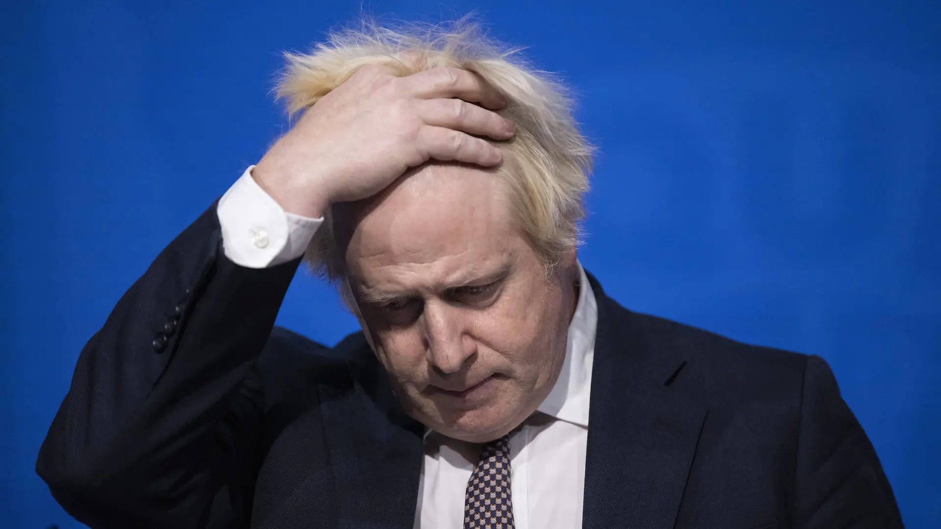 November 27, 2021, London, UK: Prime Minister Boris Johnson during a media briefing in Downing Street, London, on coronavirus Covid-19. Picture date: Saturday November 27, 2021. London UK PUBLICATIONxINxGERxSUIxAUTxONLY - ZUMAp134 20211127_zba_p134_121 Copyright: xJeffxGilbert/ThexDailyxTelegraphx