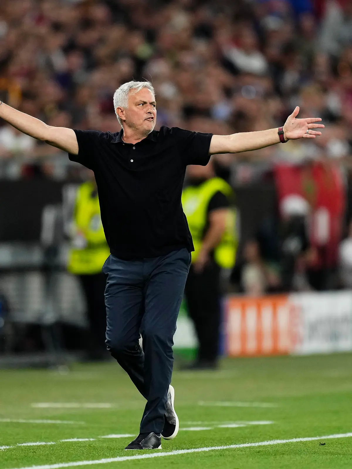 Sevilla FC v AS Roma - UEFA Europa League Final 2022/23 Jose Mourinho head coach of Roma reacts during the UEFA Europa League 2022/23 final match between Sevilla FC and AS Roma at Puskas Arena on May 31, 2023 in Budapest, Hungary. Budapest Hungary PUBLICATIONxNOTxINxFRA Copyright: xJosexBretonx originalFilename:breton-sevillaf230531_npd5D.jpg