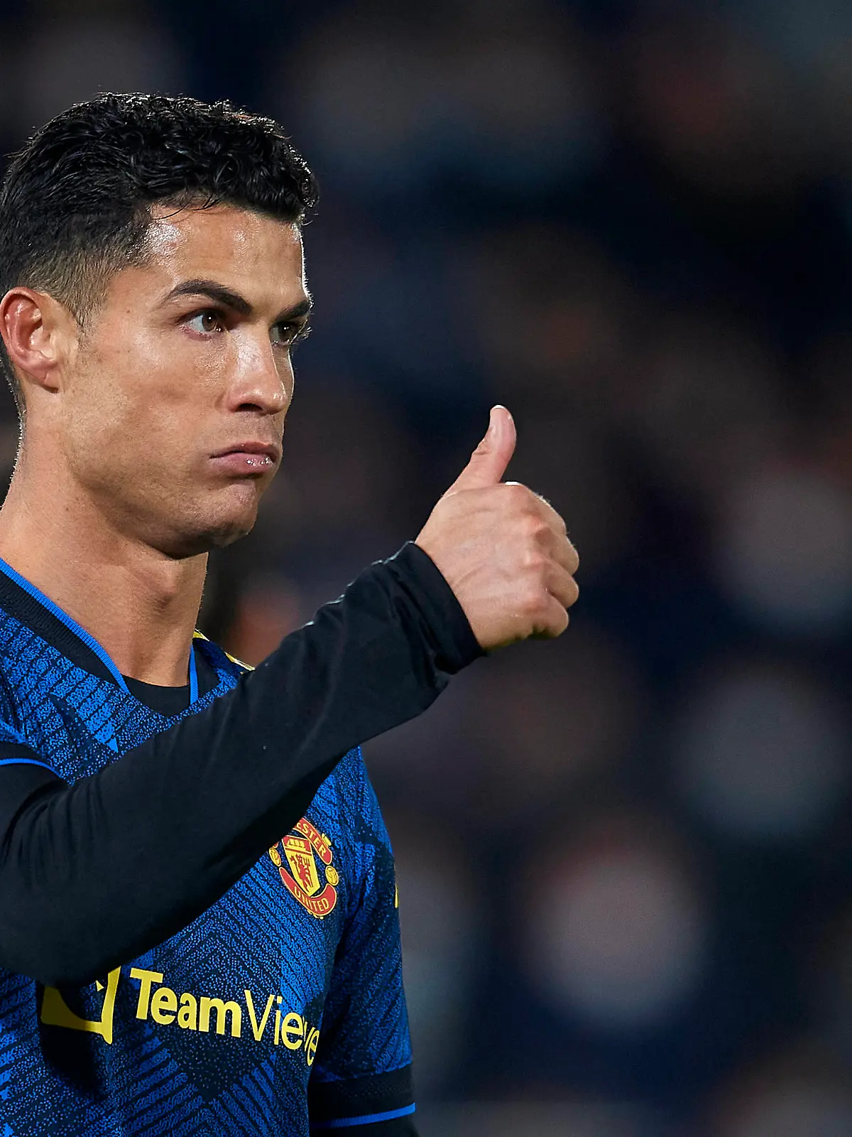 Sport Bilder des Tages Villarreal CF v Manchester United, ManU Group F - UEFA Champions League Cristiano Ronaldo of Manchester United gestures during the UEFA Champions League group F match between Villarreal CF and Manchester United at Estadio de la Ceramica on November 23, 2021 in Villarreal, Spain. Villarreal Castellon Spain PUBLICATIONxNOTxINxFRA Copyright: xJosexBretonx breton-villarre211123_npCsK