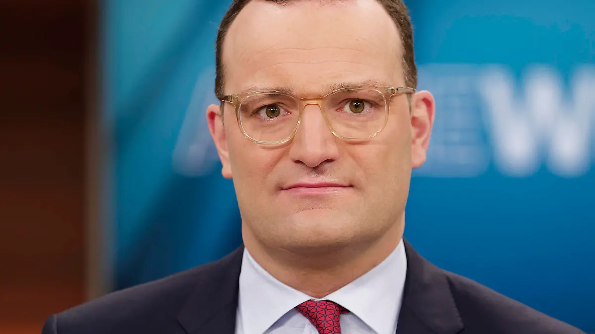 Jens Spahn bei Anne Will 2021-11-28, Deutschland, Berlin - Jens Spahn CDU, Geschäftsführender Bundesgesundheitsminister, zu Gast bei Anne Will im Ersten Deutschen Fernsehen. Thema der Politiktalk-Runde in der ARD: Die Corona-Notlage - Kann Deutschland die vierte Welle noch brechen *** Jens Spahn at Anne Will 2021 11 28, Germany, Berlin Jens Spahn CDU , Executive Federal Minister of Health, as a guest at Anne Will in the First German Television Topic of the Politiktalk round in the ARD The Corona emergency Can Germany break the fourth wave still