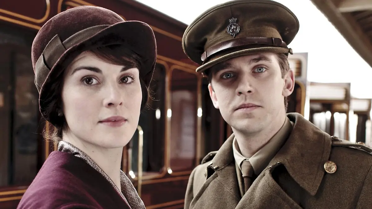 Lady Mary Crawley (Michelle Dockery), Matthew Crawley (Dan Stevens)