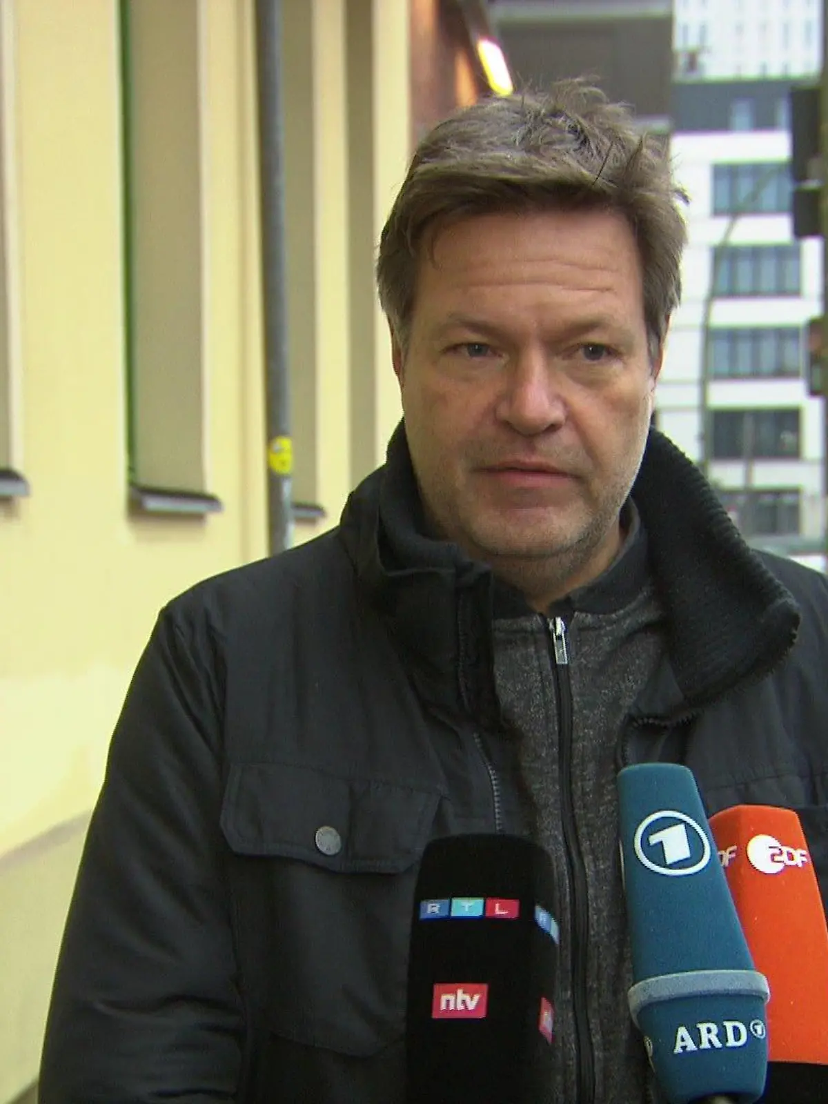 Robert Habeck sieht Schulschließungen als das letzte Mittel.