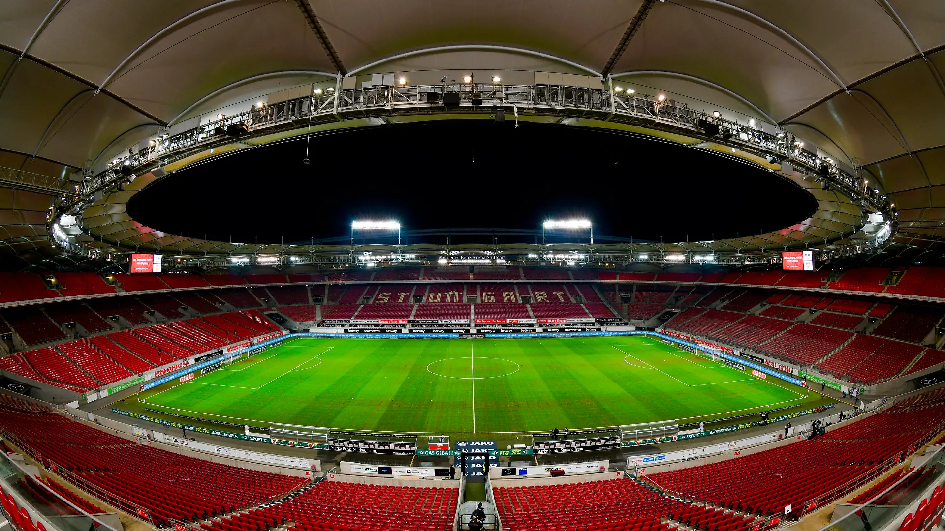 Vor Spielbeginn: leeres Stadion, ohne Zuschauer, Geisterspiel Blick auf Arena von der Tribüne, Corona-Krise VfB Stuttgart vs RasenBallsport Leipzig RBL RB Leipzig 02.01.2021 DFL/DFB REGULATIONS PROHIBIT ANY USE OF PHOTOGRAPHS AS IMAGE SEQUENCES AND/OR QUASI-VIDEO VfB Stuttgart vs RasenBallsport Leipzig RBL RB Leipzig *** Before kick-off empty stadium, no spectators, ghost match view of arena from stands, Corona crisis VfB Stuttgart vs RasenBallsport Leipzig RBL RB Leipzig 02 01 2021 DFL DFB REGULATES PROHIBIT ANY USE OF PHOTOGRAPHS AS IMAGE SEQUENCES AND OR QUASI VIDEO VfB Stuttgart vs RasenBallsport Leipzig RBL RB Leipzig