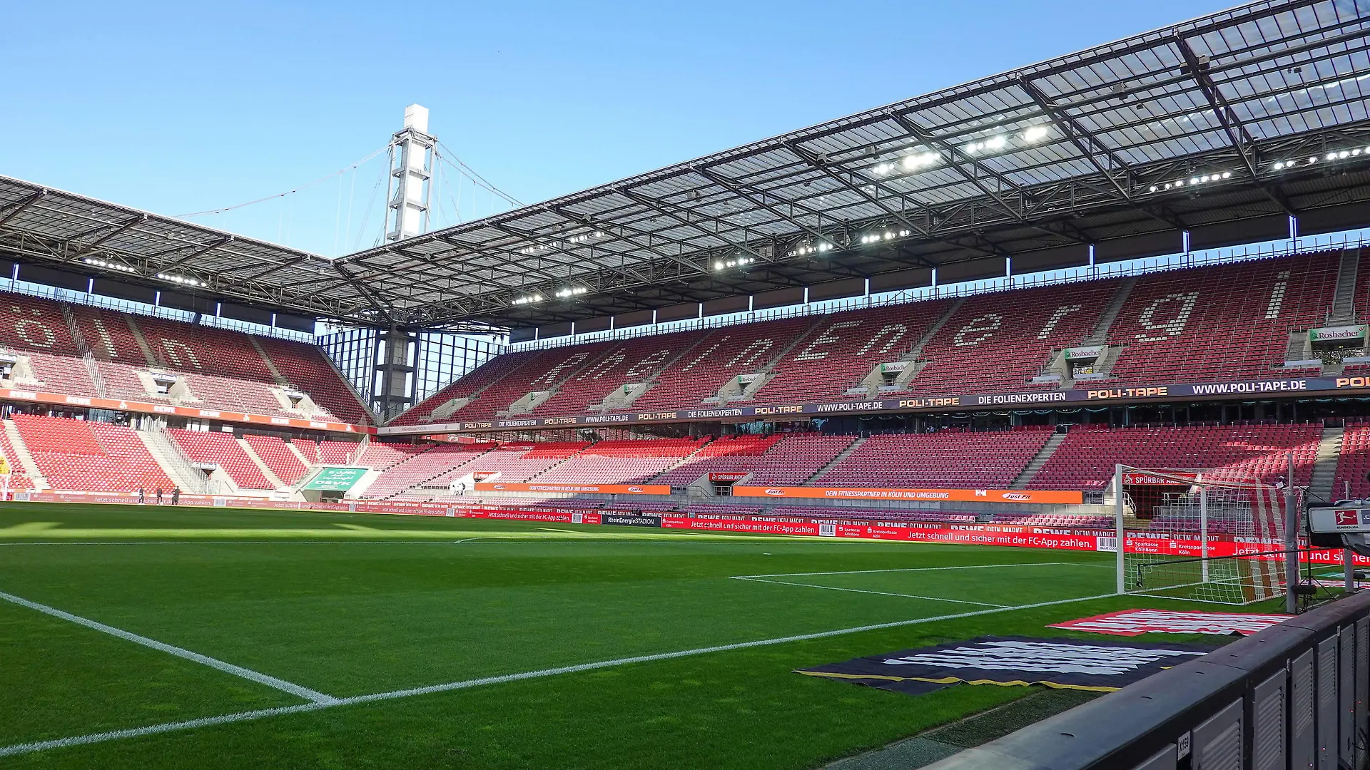 GER, 1. FBL, 1.FC Koeln vs. FC Bayern Muenchen 31.10.2020, RheinEnergieStadion, Koeln, GER, 1. FBL, 1.FC Koeln vs. FC Bayern Muenchen, im Bild / picture shows: kein Zuschauer im Stadion Geisterspiel Foto nordphoto / Meuter / Pool DFL regulations prohibit any use of photographs as image sequences and/or quasi-video Koeln RheinEnergieStadion Nordrhein-Westfalen Germany *** GER, 1 FBL, 1 FC Koeln vs FC Bayern Muenchen 31 10 2020, RheinEnergieStadion, Koeln, GER, 1 FBL, 1 FC Koeln vs FC Bayern Muenchen, in the picture picture picture shows no spectator in the stadium ghost game photo nordphoto mutineer pool DFL regulations prohibit any use of photographs as image sequences and or quasi video Koeln RheinEnergieStadion Nordrhein Westfalen Germany Poolfoto nordphoto ,EDITORIAL USE ONLY