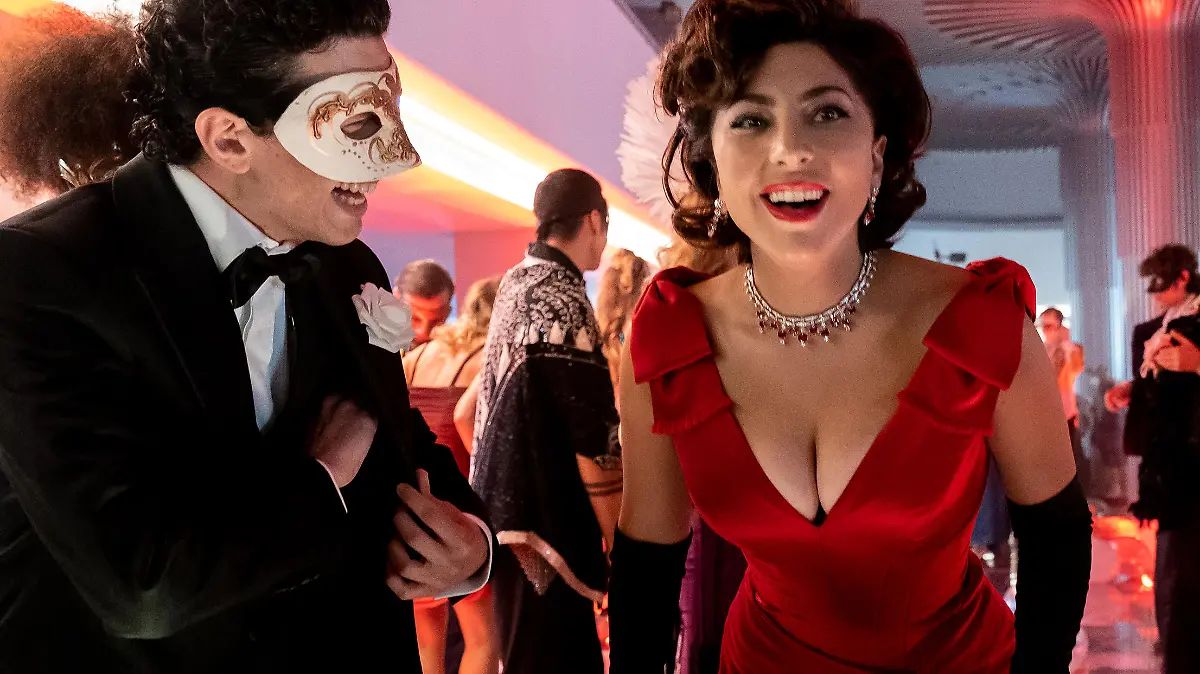 G_07162_RC
Lady Gaga stars as Patrizia Reggiani in Ridley Scott’s
HOUSE OF GUCCI
A Metro Goldwyn Mayer Pictures film
Photo credit: Fabio Lovino
© 2021 Metro-Goldwyn-Mayer Pictures Inc. All Rights Reserved.