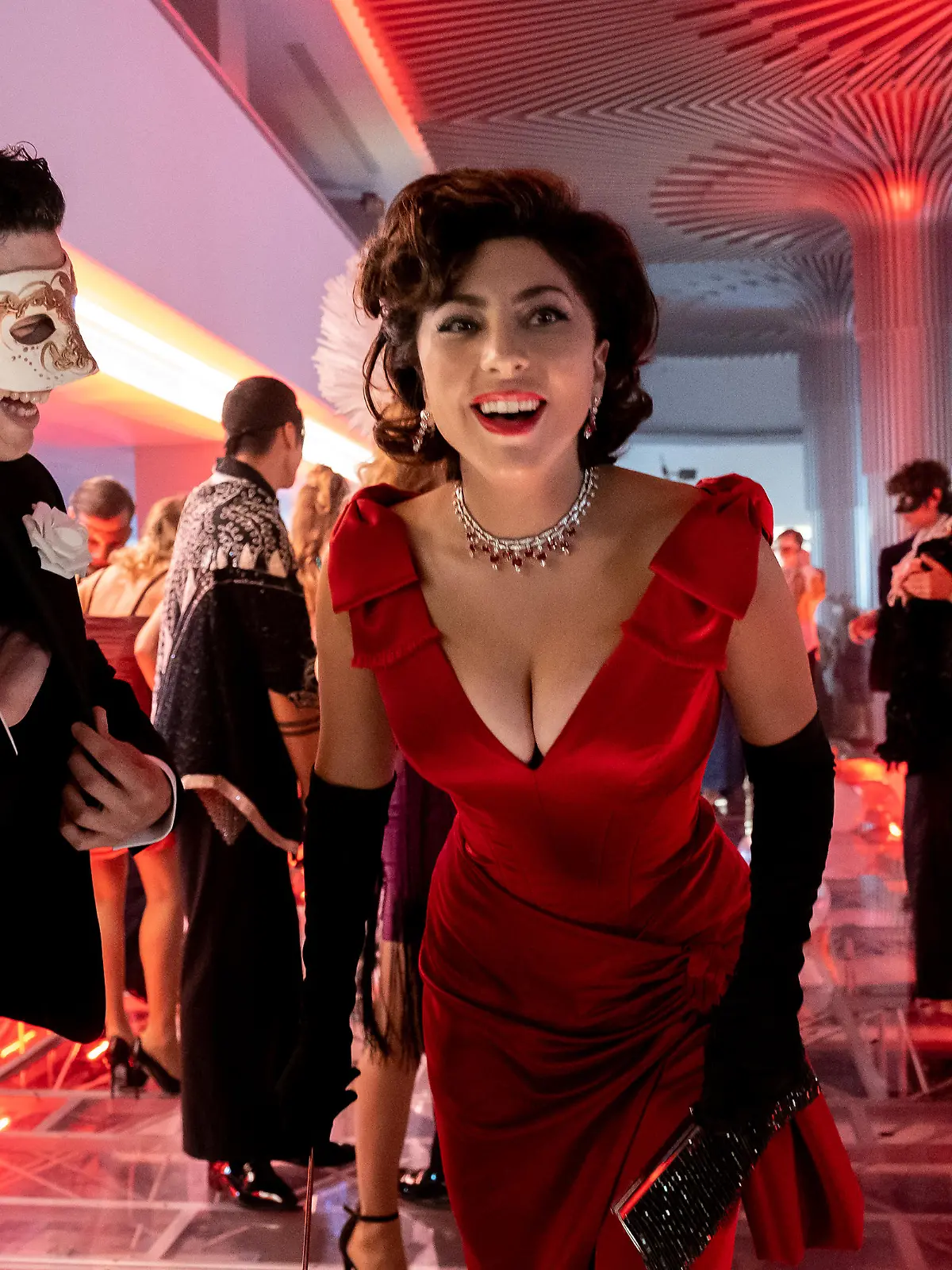 G_07162_RC

Lady Gaga stars as Patrizia Reggiani in Ridley Scott’s

HOUSE OF GUCCI

A Metro Goldwyn Mayer Pictures film

Photo credit: Fabio Lovino

© 2021 Metro-Goldwyn-Mayer Pictures Inc. All Rights Reserved.

